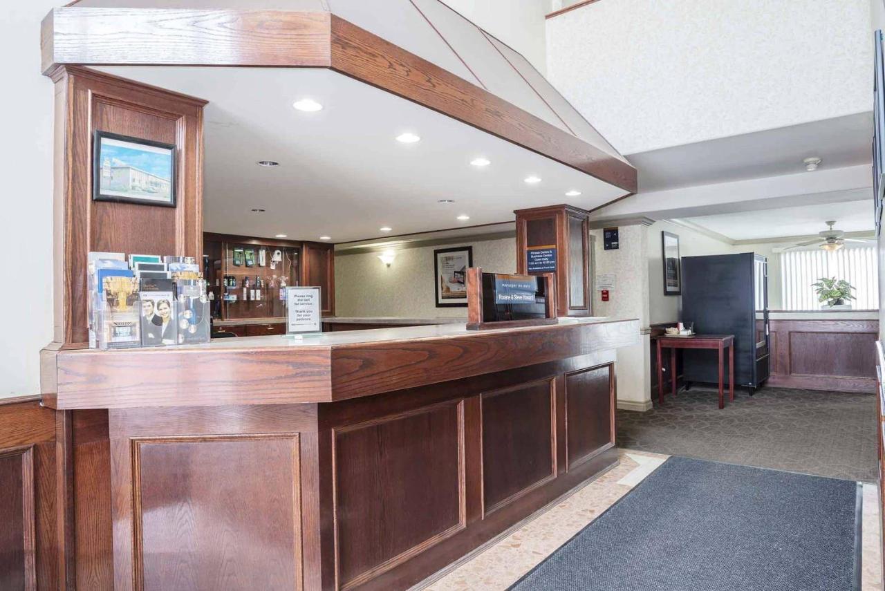 Sandman Inn スミザーズ エクステリア 写真